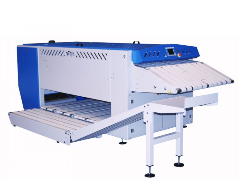Folding machine. Folding machine
